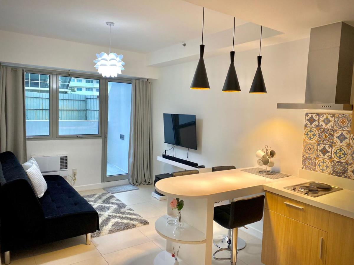 Sanctuary Center 1 Bedroom Staycation In Commonwealth Manila