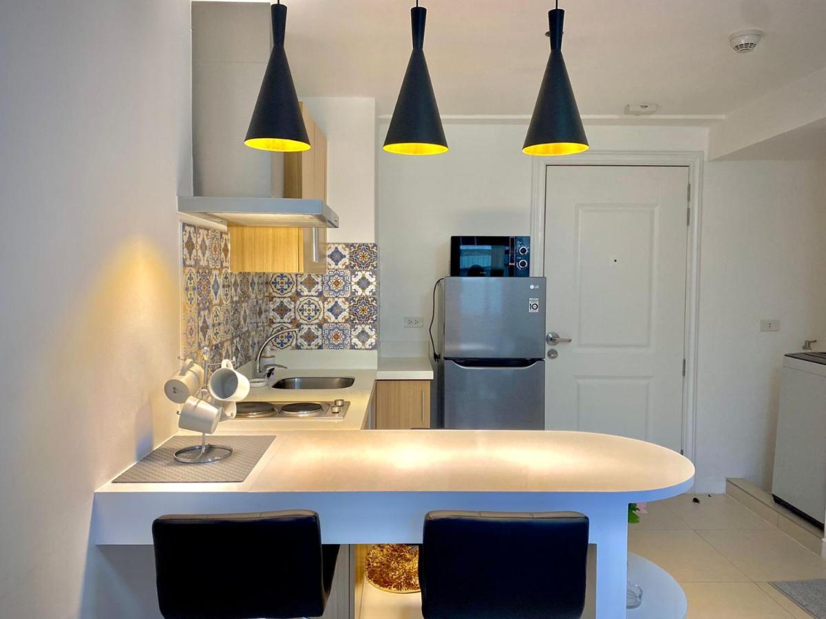 Aparthotel Sanctuary Center 1 Bedroom Staycation In Commonwealth Manila